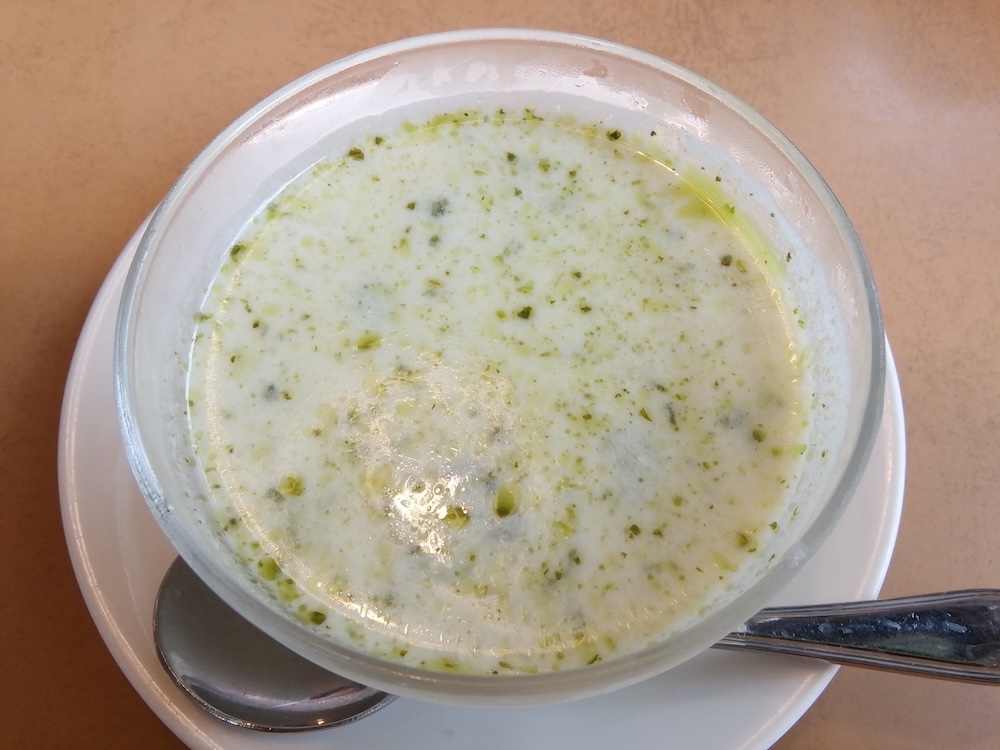 岩牡蠣の冷やしスープ